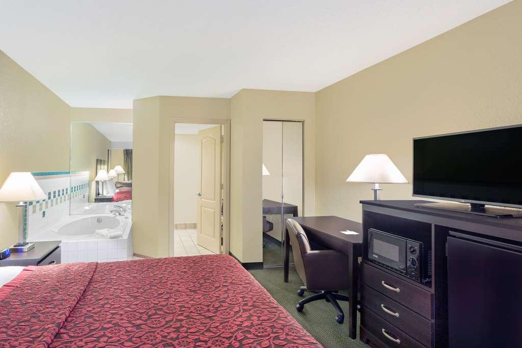 Days Inn & Suites By Wyndham Columbia Airport West Columbia Camera foto